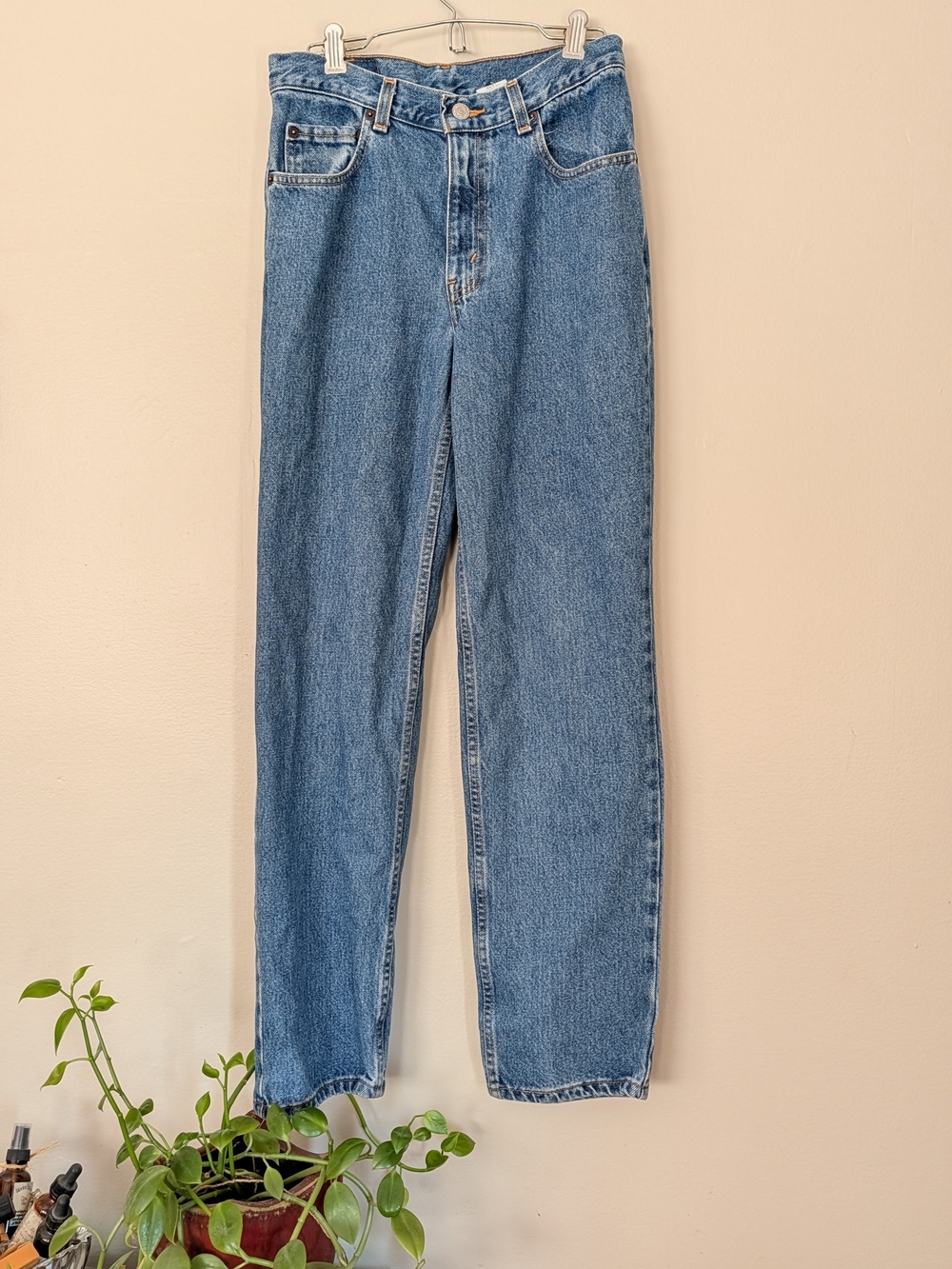 Levi's Vintage 505 Student Classic Fit 28x30 Straight Leg Womens Denim Jeans
